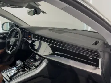 Q8 55 TFSI e QUATTRO+NAVI+HD MATRIX+AHK+LHZ+AIR