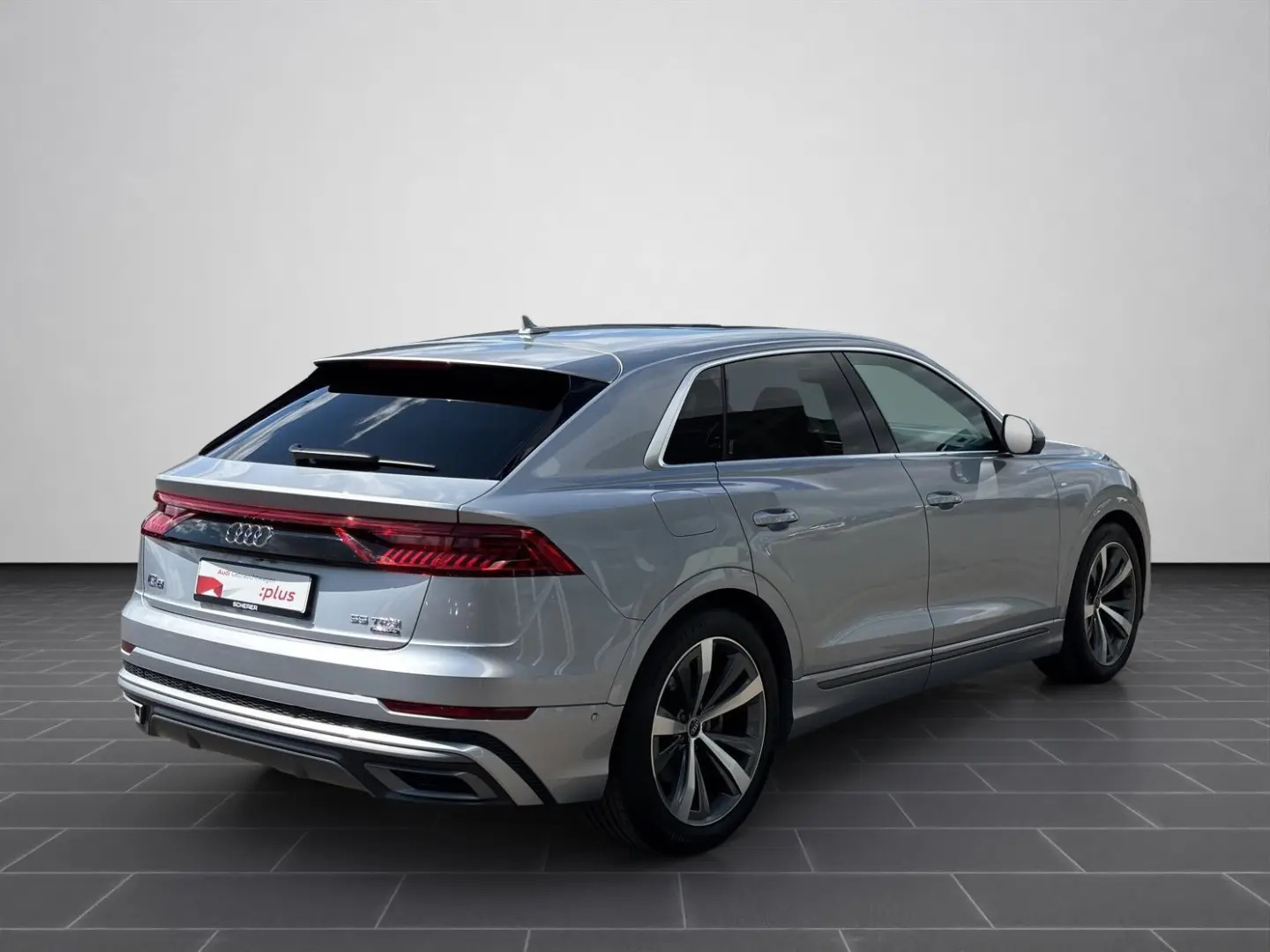 Q8 55 TFSI qua. S line MATRIX AHK STANDHZ