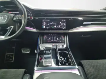 Audi Q8 50 TDI 286 CV quattro tiptronic Sport