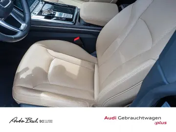 Q8 S line 55TFSI e qu Navi LED virtual HuD GRA A