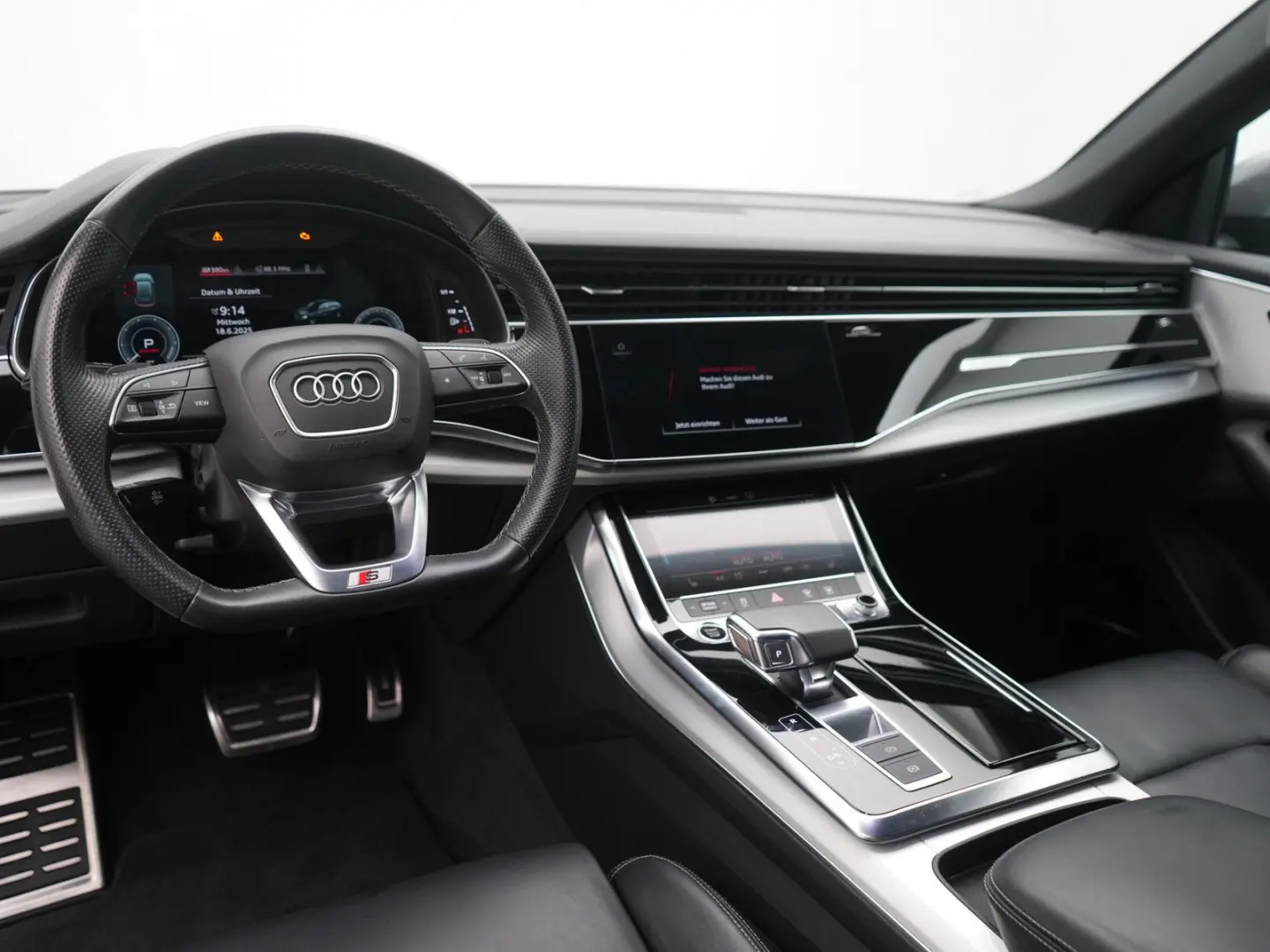 Q8 55 e quattro S line LED B&O LEDER SHZ NAVI