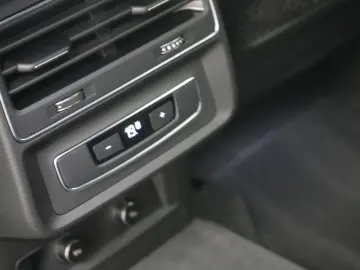 Q8 55 e quattro S line LED B&O LEDER SHZ NAVI
