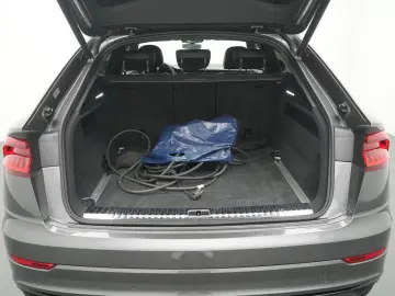 Q8 55 e quattro S line LED B&O LEDER SHZ NAVI