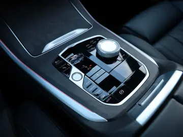 X5 30d xDrive M Sport Massage Komfort UVP: 118k