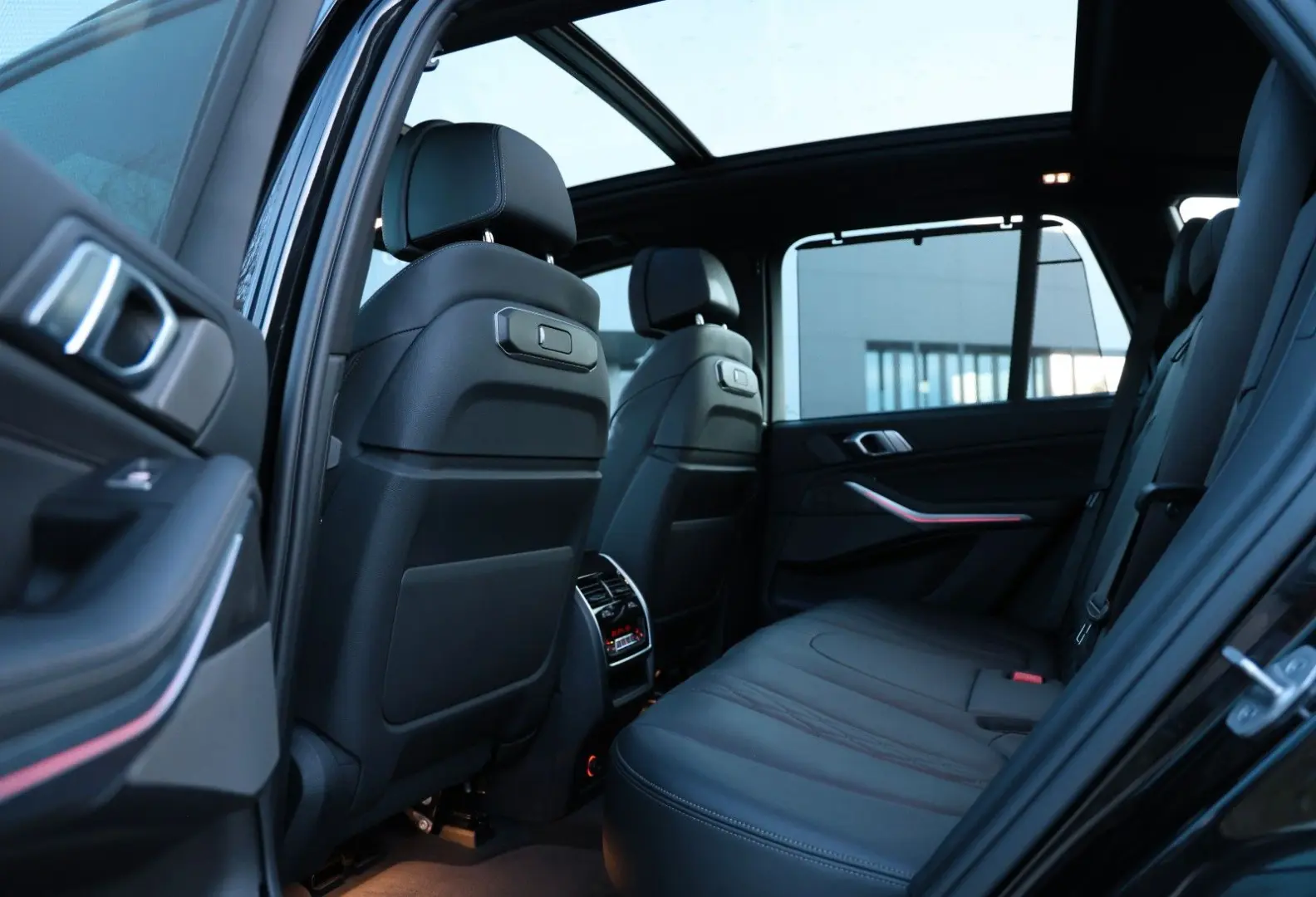 X5 30d xDrive M Sport Massage Komfort UVP: 118k