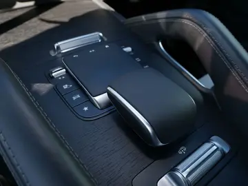 GLE 63 AMG S 4M+Coupé+HUD+PANO+STANDH+MASSAGE