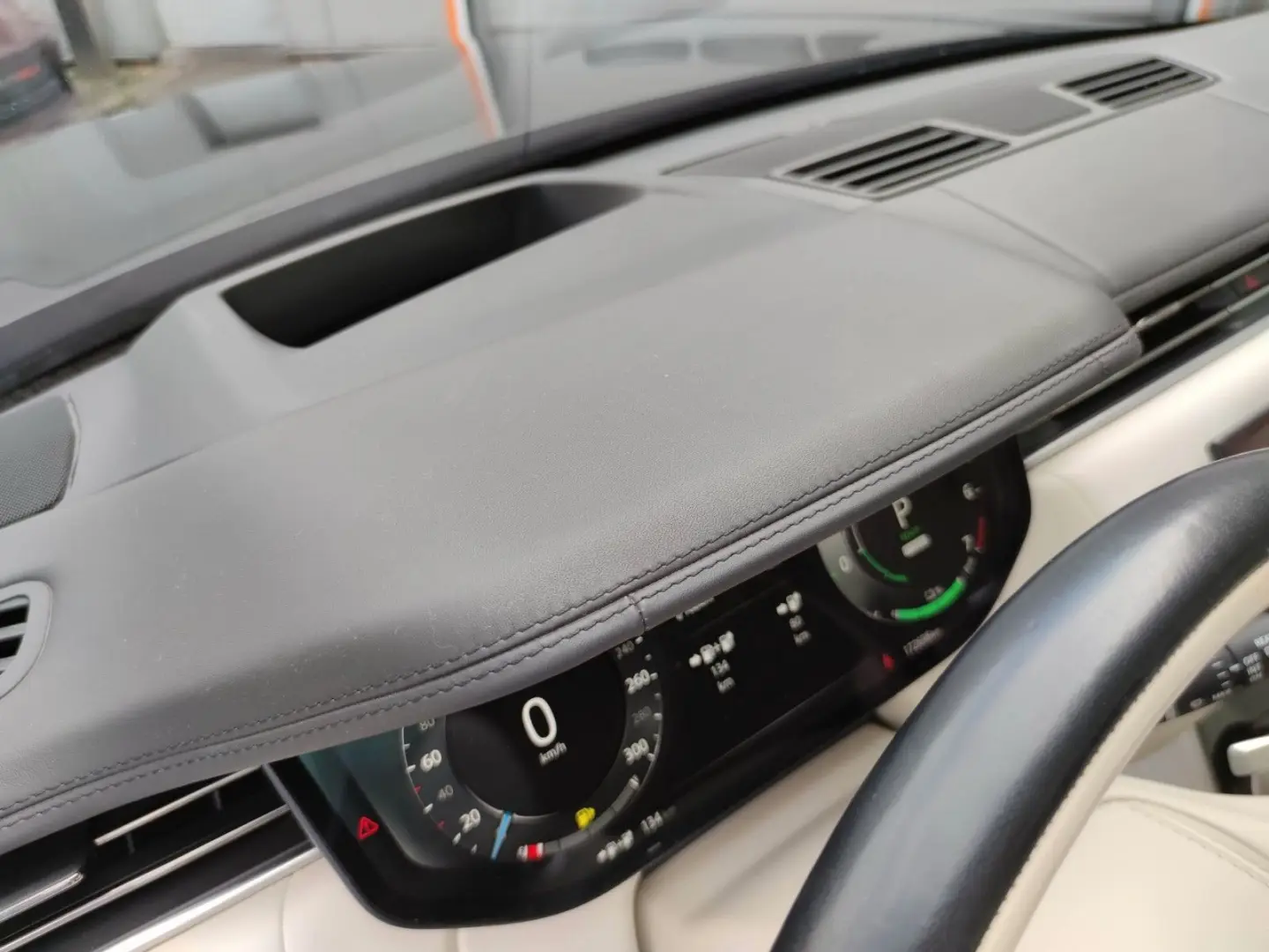RR P510e Autobiography SVO leather/Pano/4WS/HUD