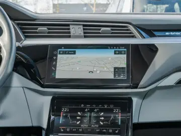 e-tron Sportback 55 S line /Matrix/Pano/B&O/HuD/