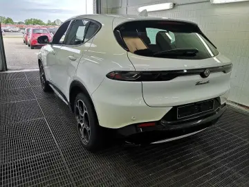 Tonale 1.5 VGT Hybrid Ti Aut.*Matrix*Kamera*Keyl