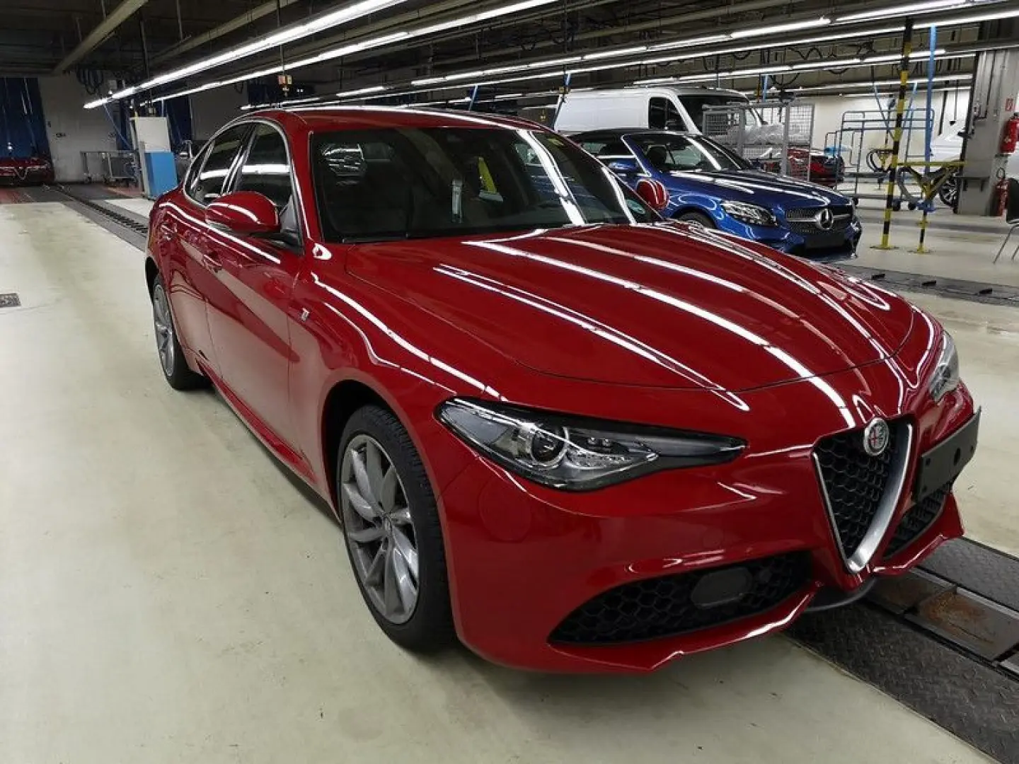 Giulia 2.0 Turbo TI Q4 AT8*Kamera*Assistenz-P*Bi