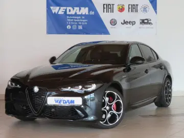 Giulia Veloce Q4 2.0 280PS 8AT  Premium-AudioPak