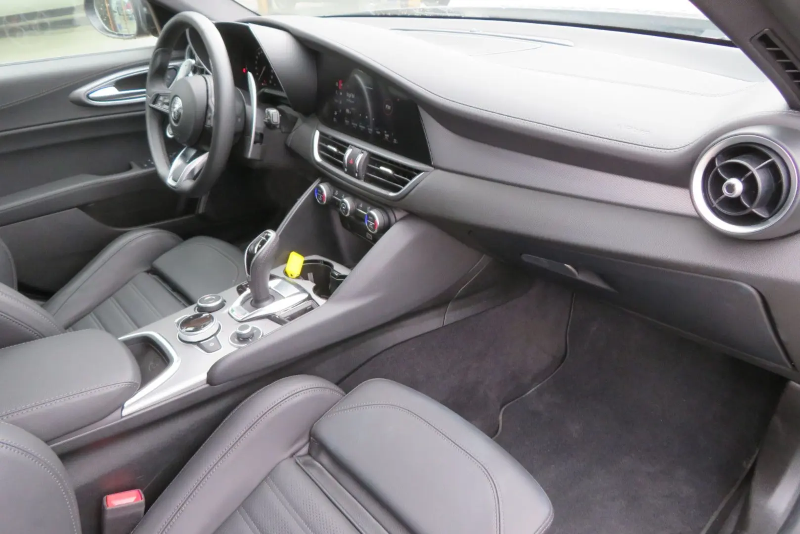 Giulia Veloce Q4 2.0 280PS 8AT *Premium-AudioPak