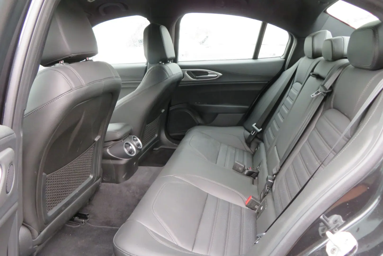 Giulia Veloce Q4 2.0 280PS 8AT *Premium-AudioPak
