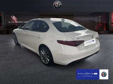 Giulia 2.0 Turbo 16V Ti Q4 ab 5,49%