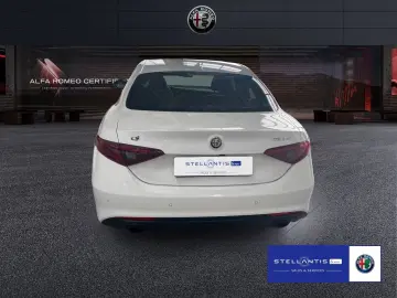 Giulia 2.0 Turbo 16V Ti Q4 ab 5,49%