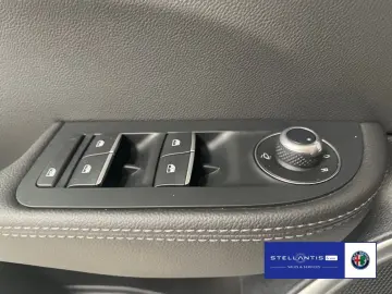 Giulia 2.0 Turbo 16V Ti Q4 ab 5,49%