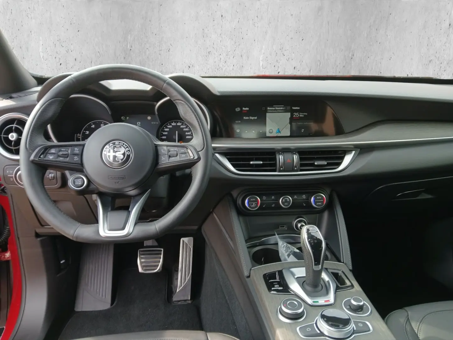 Stelvio Ti Q4 2.0 Turbo 16V +KeyLess+Kam.+SHZ