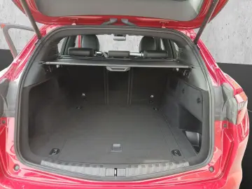 Stelvio Ti Q4 2.0 Turbo 16V +KeyLess+Kam.+SHZ