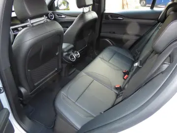 Stelvio 2.0 Turbo 16V 206kW Ti AT8-Q4
