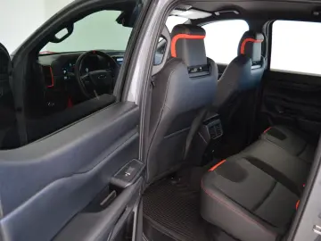 Raptor Grey Sport | PDC + Kamera | Navi | LED