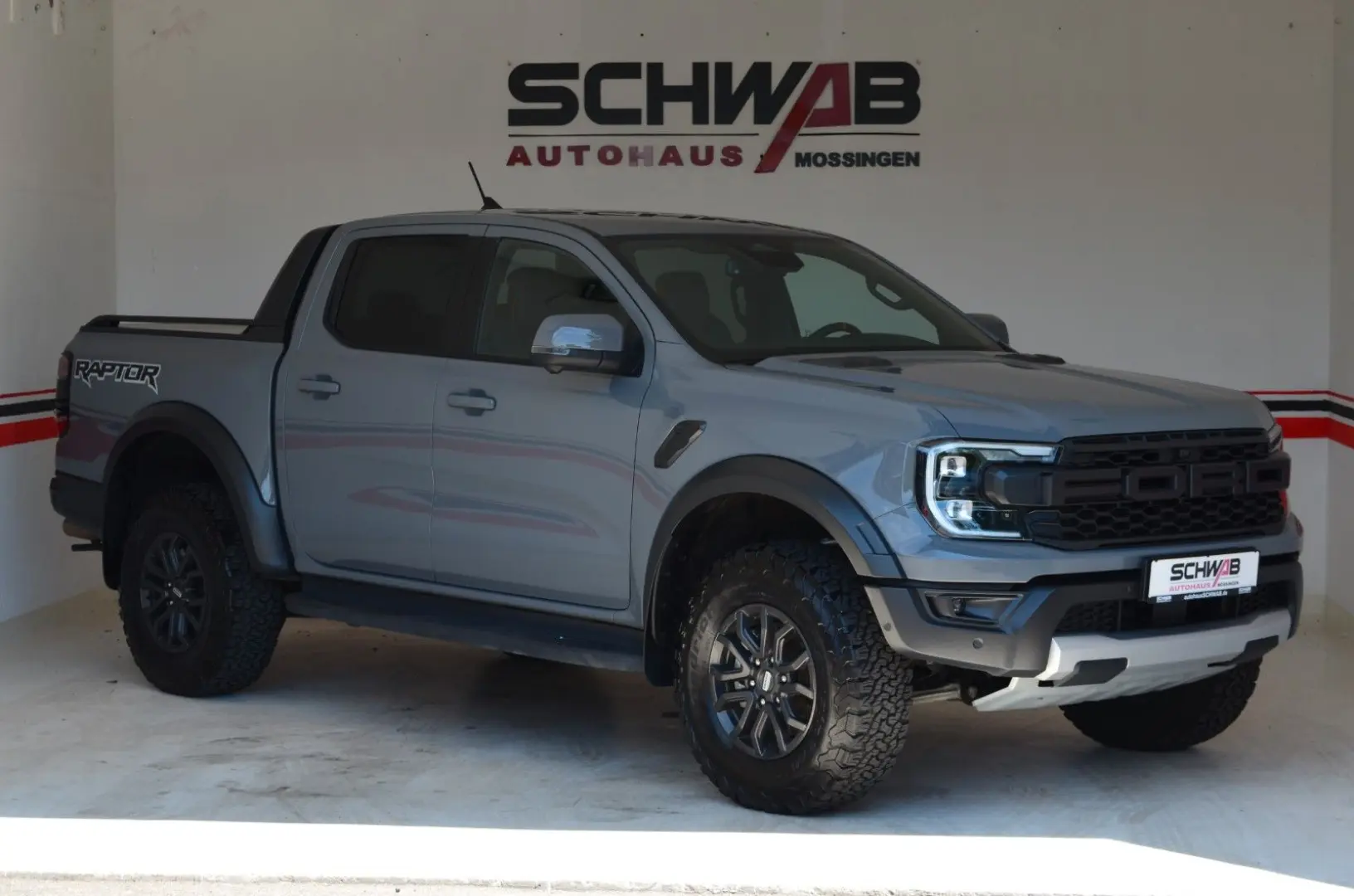 Raptor Grey Sport | PDC + Kamera | Navi | LED