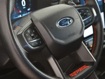 Raptor Grey Sport | PDC + Kamera | Navi | LED