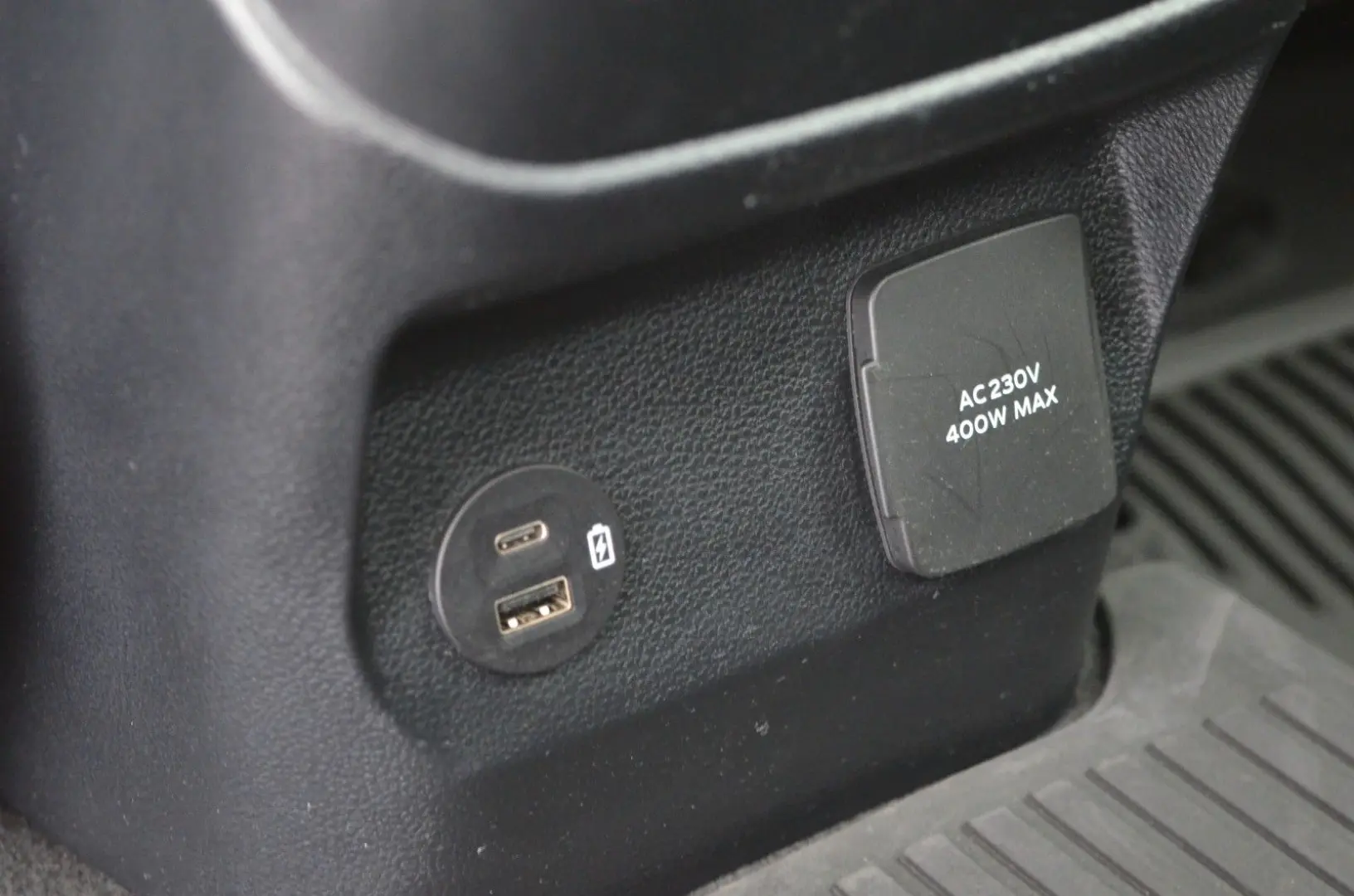 Raptor Grey Sport | PDC + Kamera | Navi | LED
