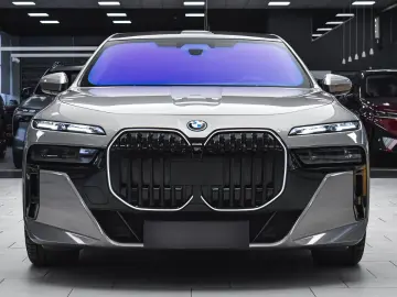 750e xDrive M Sport Plug-in Hybrid Sportautomati