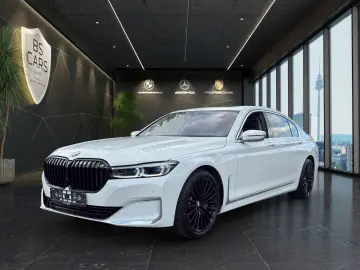 750Li xDrive Laser SkyLounge 360Kamera Massage