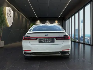 750Li xDrive*Laser*SkyLounge*360Kamera*Massage*
