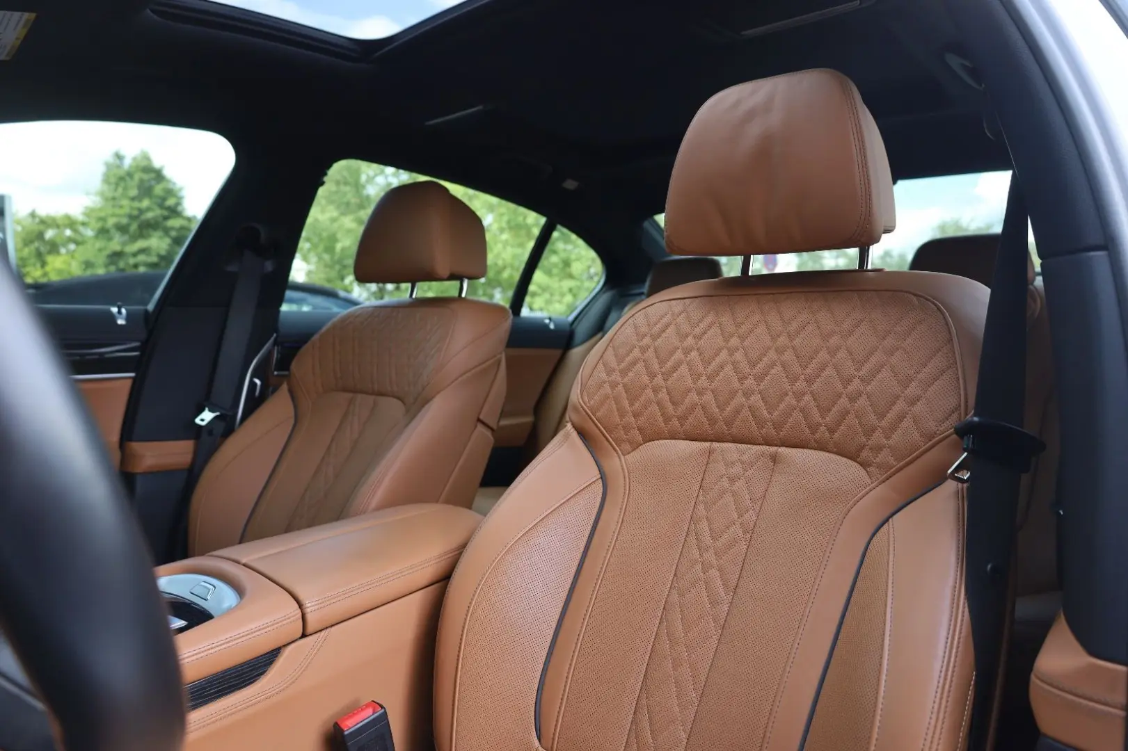 750Li xDrive/360*/HUD/HK/4xSHZ/SBL/LHZ/ACC/R20