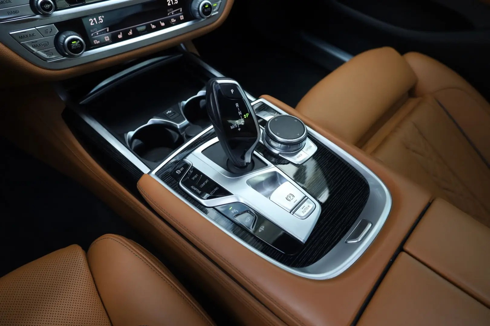 750Li xDrive/360*/HUD/HK/4xSHZ/SBL/LHZ/ACC/R20