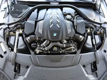 750Li xDrive/360*/HUD/HK/4xSHZ/SBL/LHZ/ACC/R20