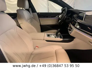 745 e M Sport DISPLAY KEY/LED+/HUD/COCK-PRO