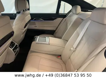 745 e M Sport DISPLAY KEY/LED+/HUD/COCK-PRO