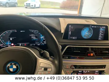 745 e M Sport DISPLAY KEY/LED+/HUD/COCK-PRO