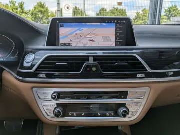730d Lim. M Sport Laser. Massage. Softclose.