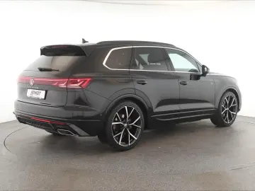 Touareg 3.0 TDI 4M R-Line Leder Pano DCC 22