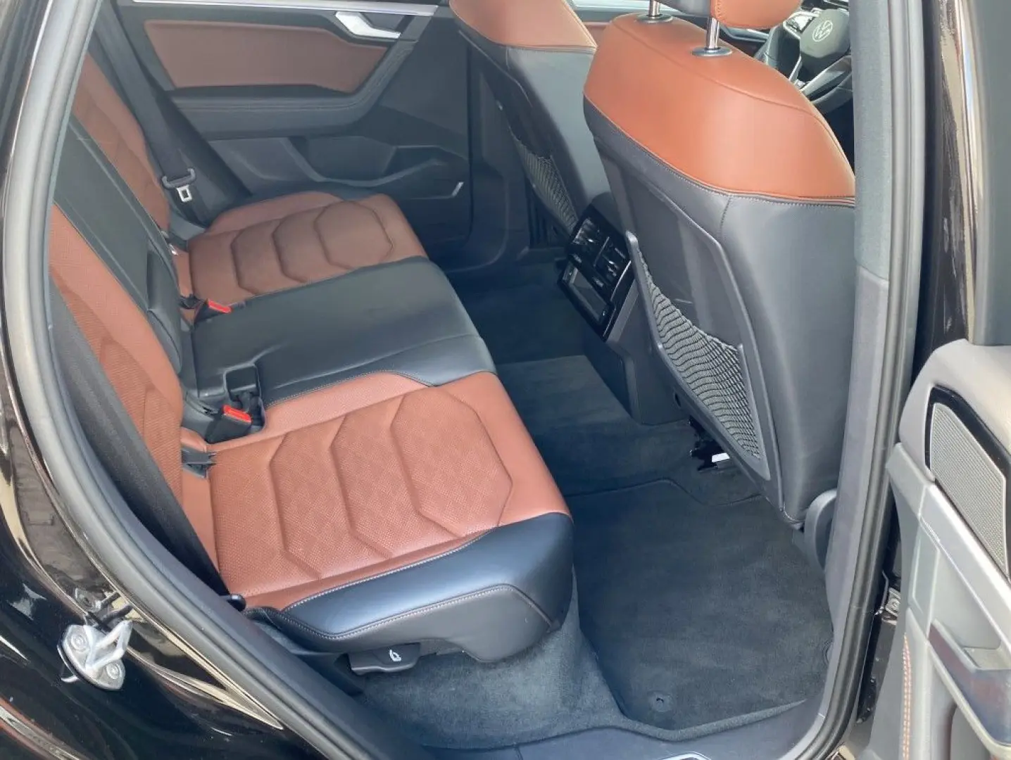 Touareg 3.0 TSI 4Motion R-Line*Stdhzg*AHK*ACC*