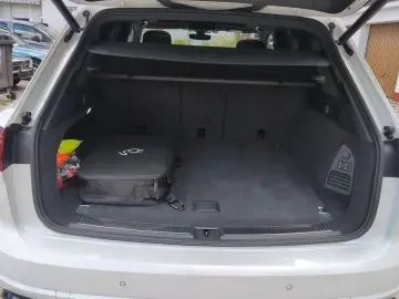 Touareg R 4Motion eHybrid~TopZustand~Matrix~Pano