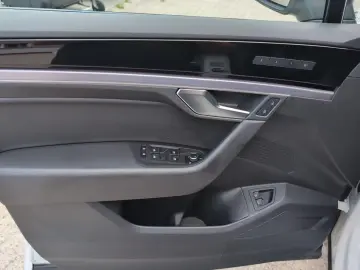 Touareg R 4Motion eHybrid~TopZustand~Matrix~Pano