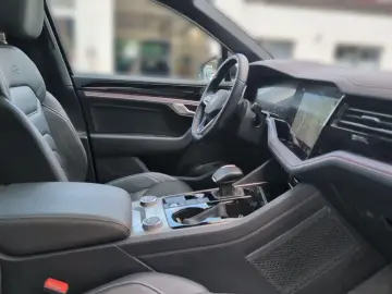 Touareg R 4Motion eHybrid~TopZustand~Matrix~Pano