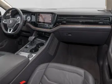 Touareg V6 TDI 4M ATMOSPHERE PANO LM20 KAMERA AP
