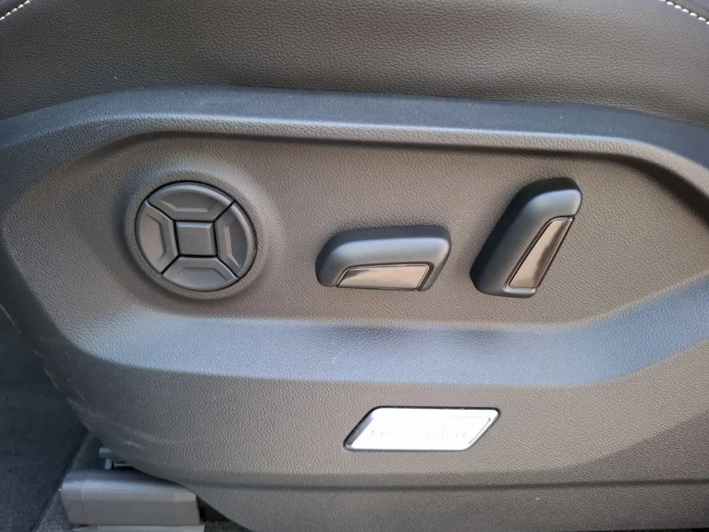 Touareg Edition StandHZG LUFT Matrix AHK  Leder 