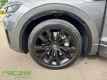 Touareg R-Line 4Motion V8 TDI Last Edition Pano 