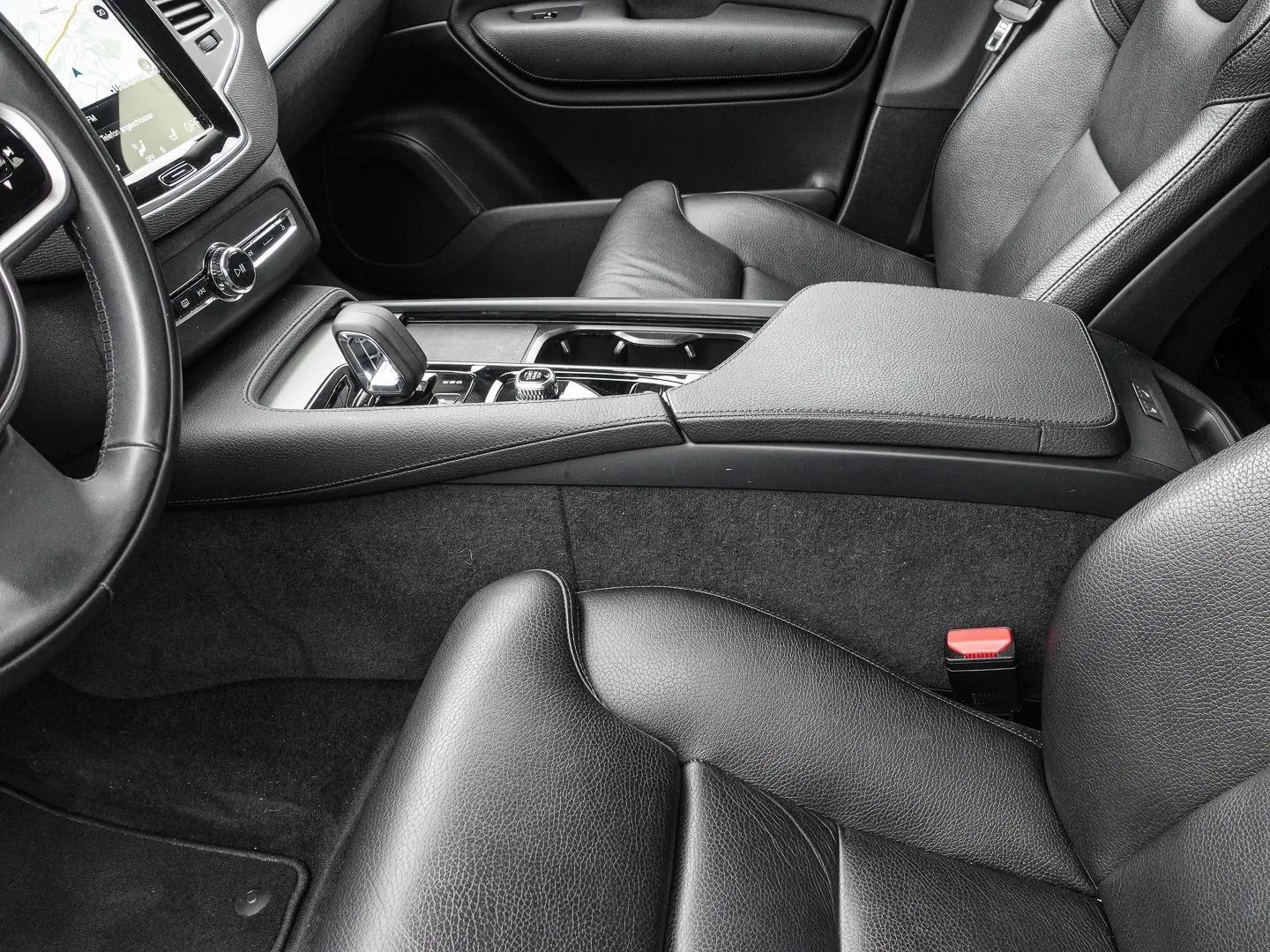 XC90 Momentum Pro AWD B5 Diesel EU6d Navi Digita