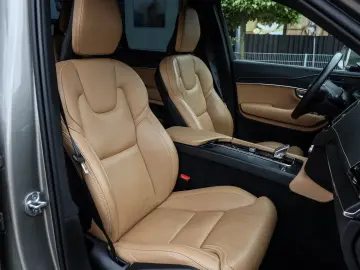 XC90 T8 AWD Inscription Edition Recharge Plug-In