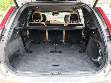XC90 T8 AWD Inscription Edition Recharge Plug-In