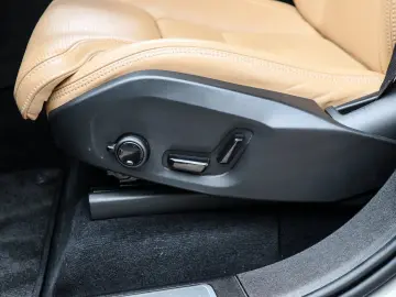 XC90 T8 AWD Inscription Edition Recharge Plug-In