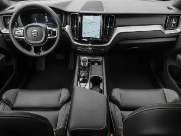 XC60 Plus Dark 2WD B4 Benzin EU6d StandHZG AHK L